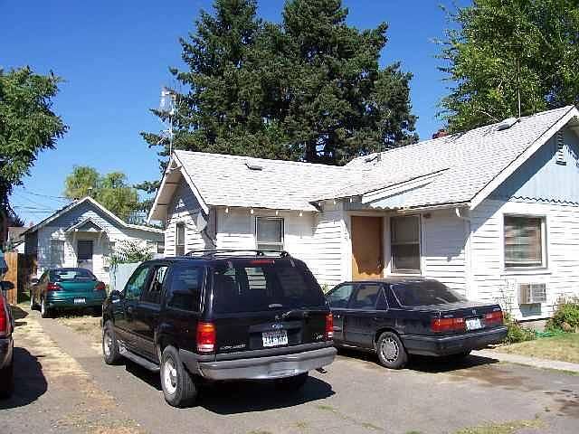 2nd image of 804 1/s 9th Ave