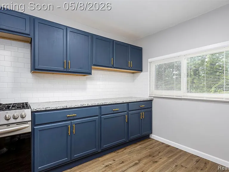120 Woodland St — Photo 15