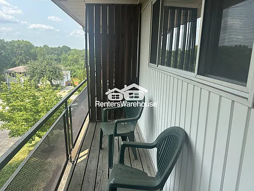 521 Epsom Rd #2C Photo 1