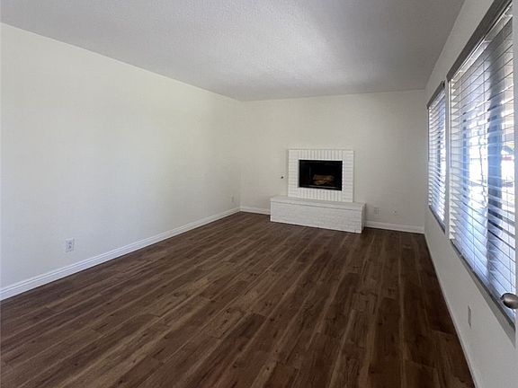 3rd image of 25614 Mont Pointe #3D