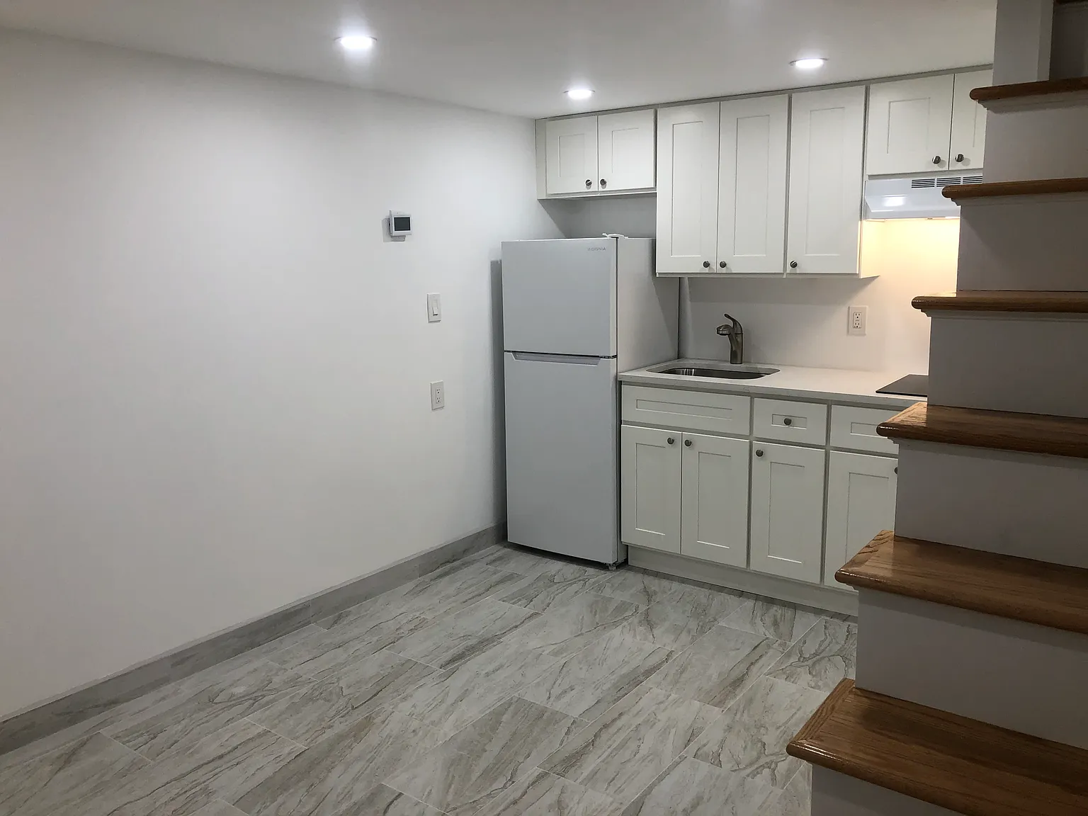 1 bed, 650 sqft, $1,950 — Photo 2