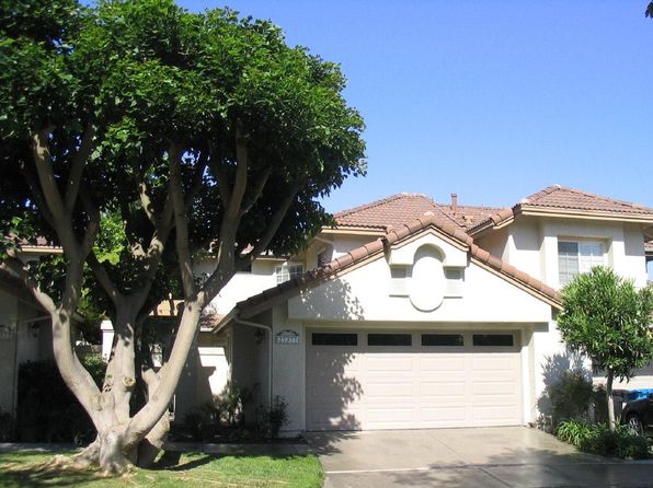 27377 Paseo Laguna