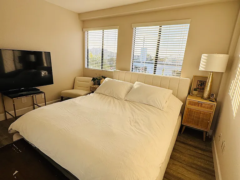 407 Bird Rock Ave #2C — Photo 9
