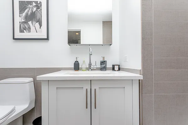 Rented by Bravado Real Estate LLC | media 24