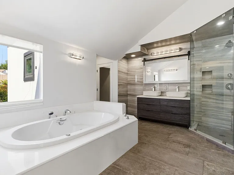 4520 Park Cordero — Photo 20