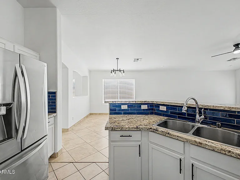 15337 W Poinsettia Dr — Photo 13