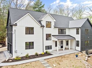 25 Meadowbrook Rd, Dover, MA 02030