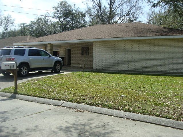 1st image of 113 Langridge Dr