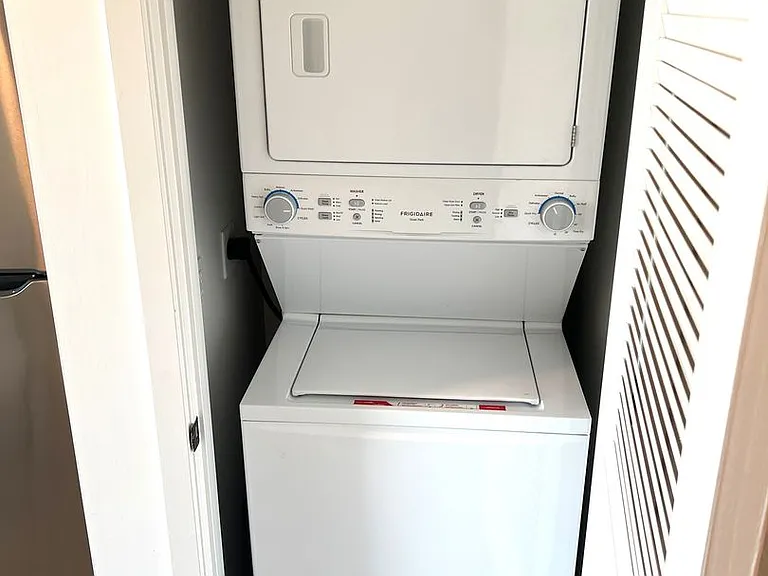 Secoya Apartments — Photo 44