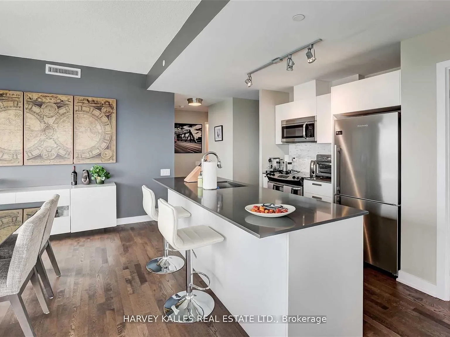 3 bed, $4,600 — Photo 3