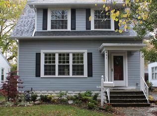 631 Hollywood Dr, Monroe, MI 48162