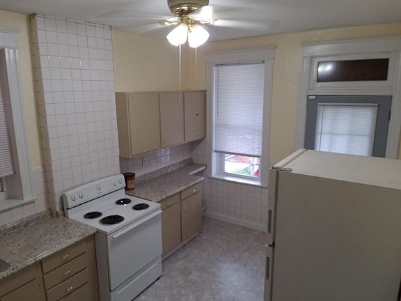 2nd image of 3836 Michigan Ave