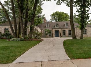 910 Folwell Dr SW, Rochester, MN 55902