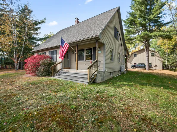 31 Rangeley Avenue, Rangeley, ME 04970