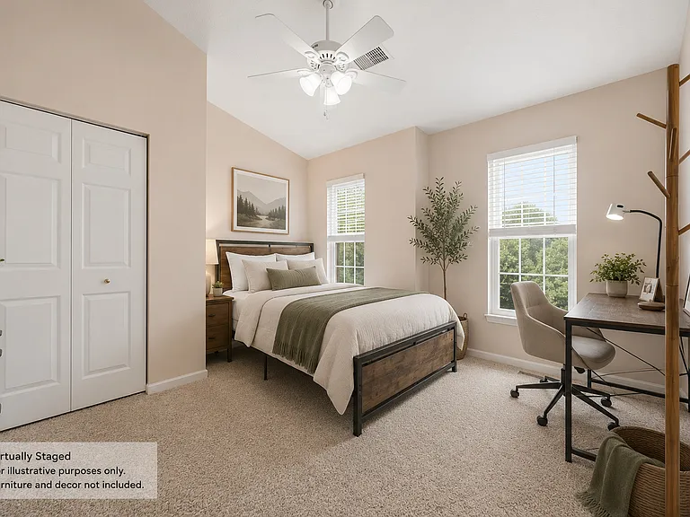 724 Bush Dr — Photo 15