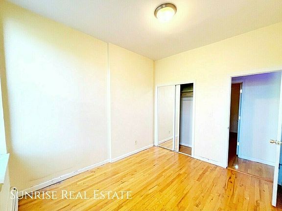 2nd image of 653 Washington Ave APT 2R
