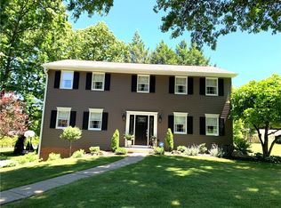 1216 Oakridge Dr, Butler, PA