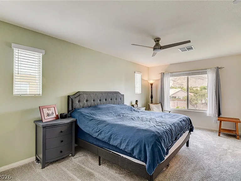 3715 Brilliant Sunset St — Photo 32