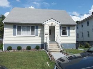 7 W Cooper St, Dover, NJ 07801