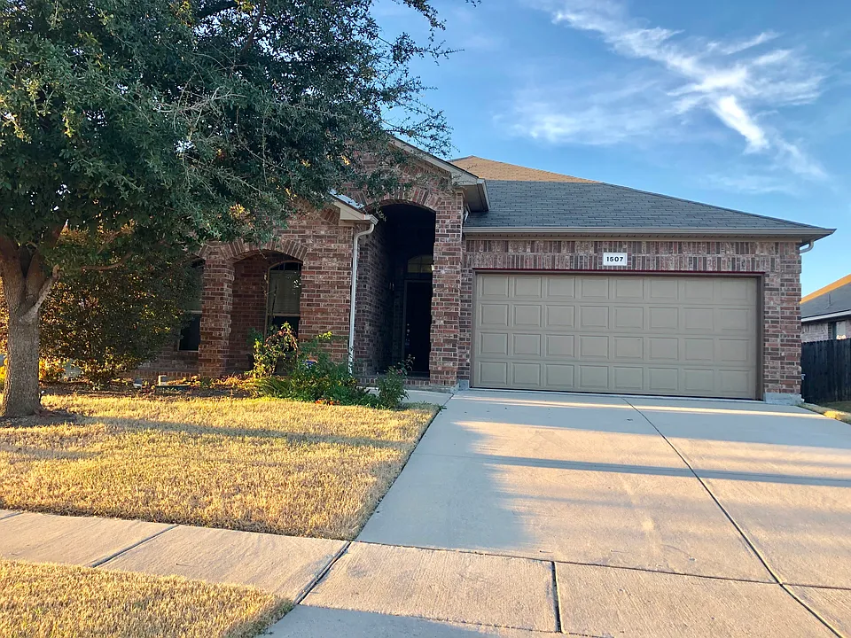 1507 Deer Crossing Dr