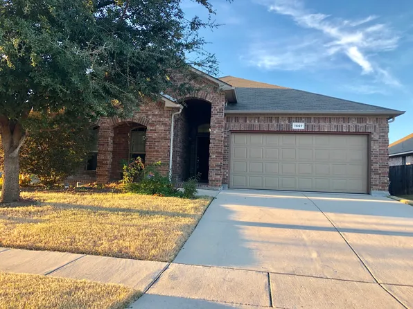 1507 Deer Crossing Dr, Arlington, TX 76002