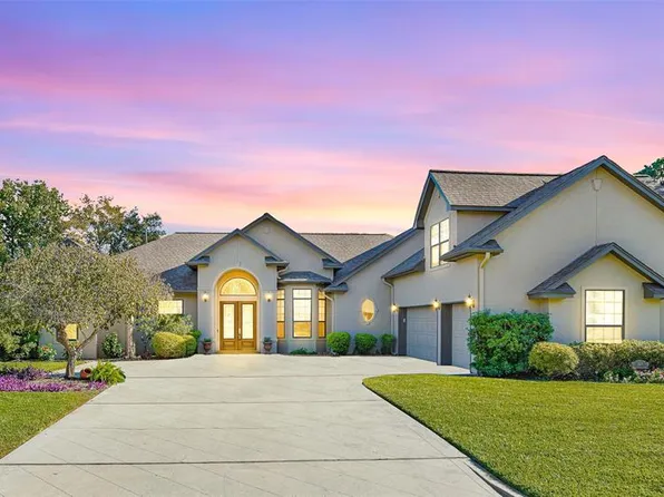 220 Palais Verde Road, Montgomery, TX 77356