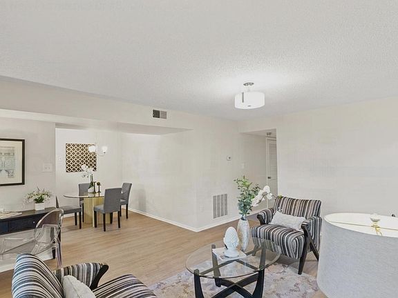 3rd image of 7758 New Providence Dr