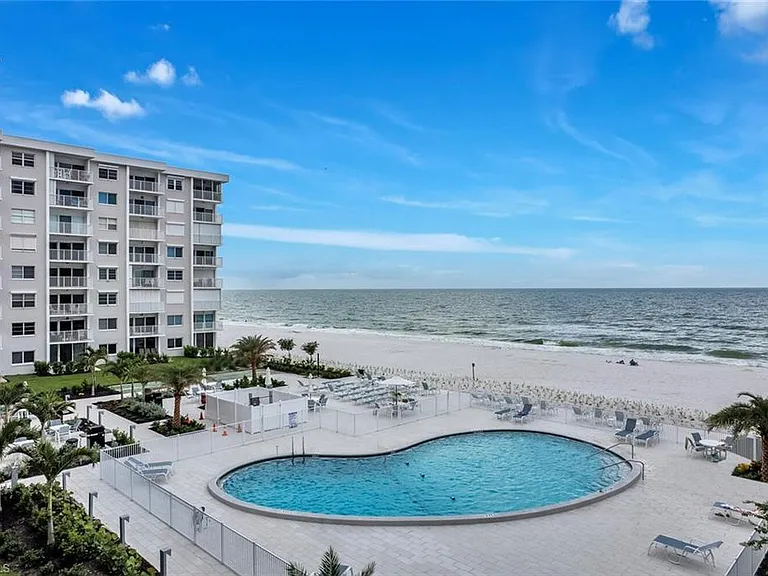 3443 Gulf Shore Blvd N #710 — Photo 23
