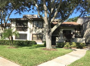 205 Woodlake Wynde, Oldsmar, FL 34677