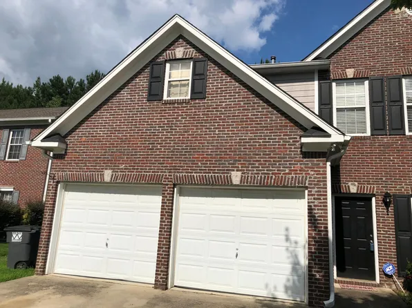 1605 Deer Valley Dr, Hoover, AL 35226