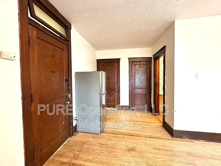 120 N 6th St — Photo 37