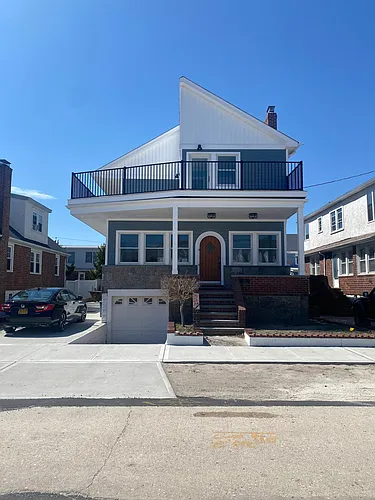 111 Lynbrook Ave Photo 1