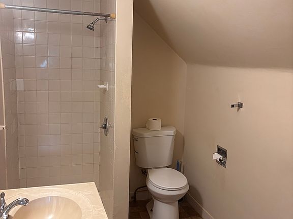 2nd image of 137 Parkdale Ave #2