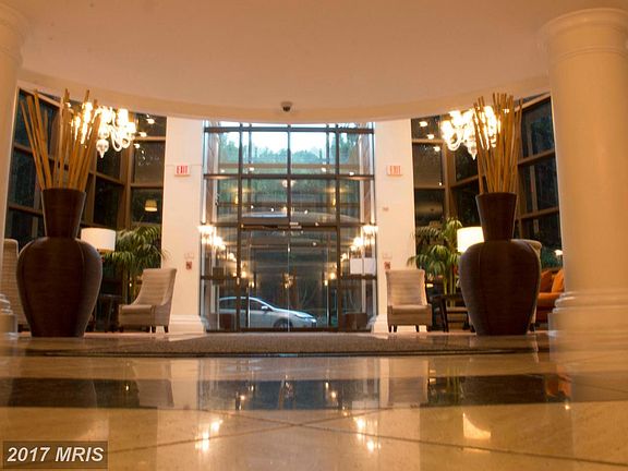 2nd image of 10101 Grosvenor Pl APT 1512