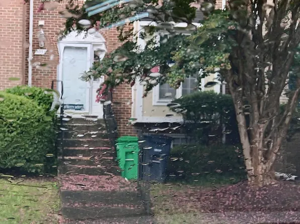 5057 Colburn Ter, Hyattsville, MD 20782