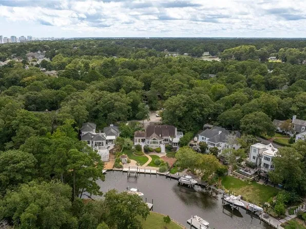 432 Gosnold Ct, Virginia Beach, VA 23451