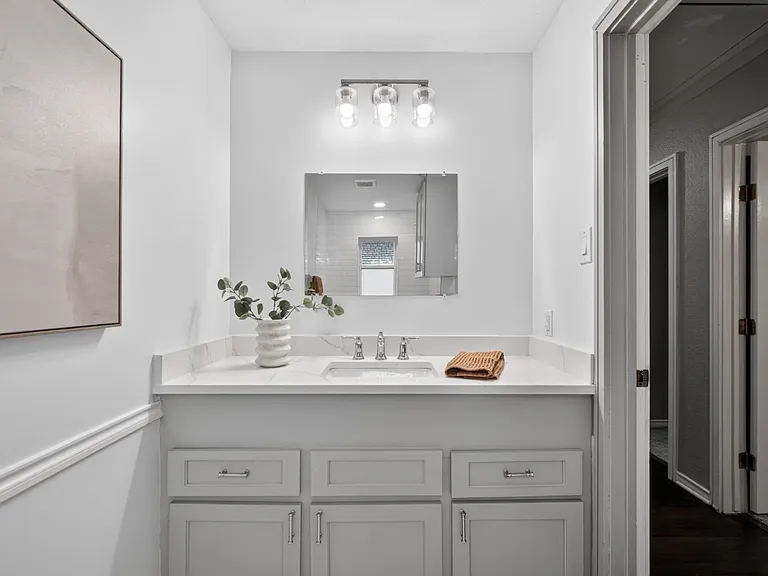 9660 Timberleaf Dr — Photo 9