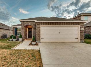 1005 Paso Fino Dr, Haslet, TX 76052