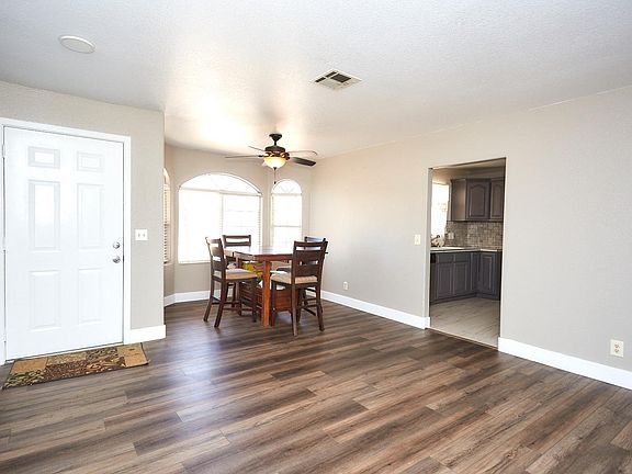 5th image of 17903 Catalpa St