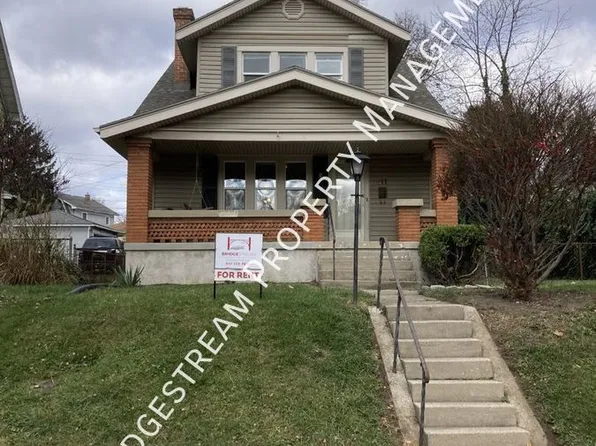 611 W Circle Dr, Dayton, OH 45403