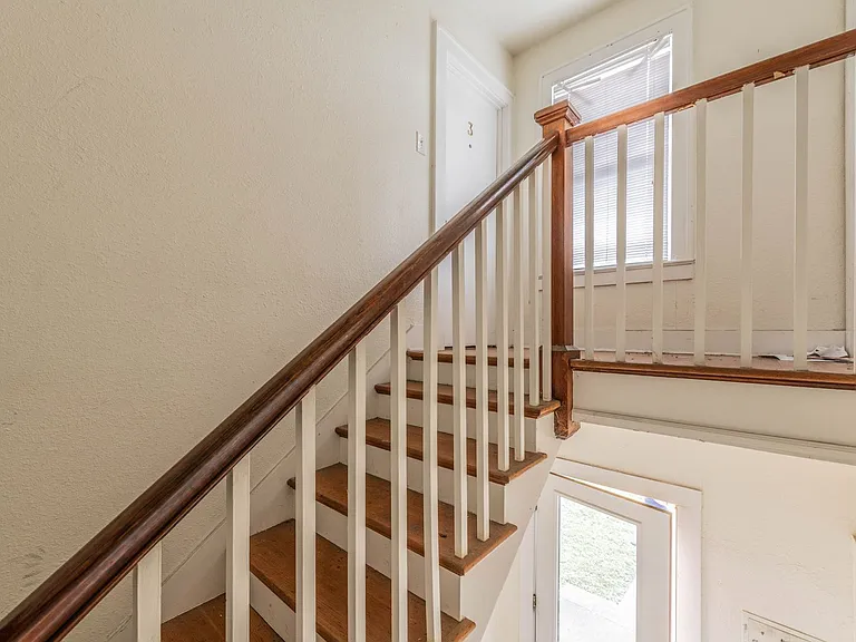 503 Fulton Ave — Photo 3