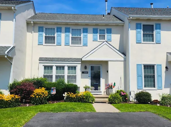 337 Arbegast Dr, Brigantine, NJ 08203