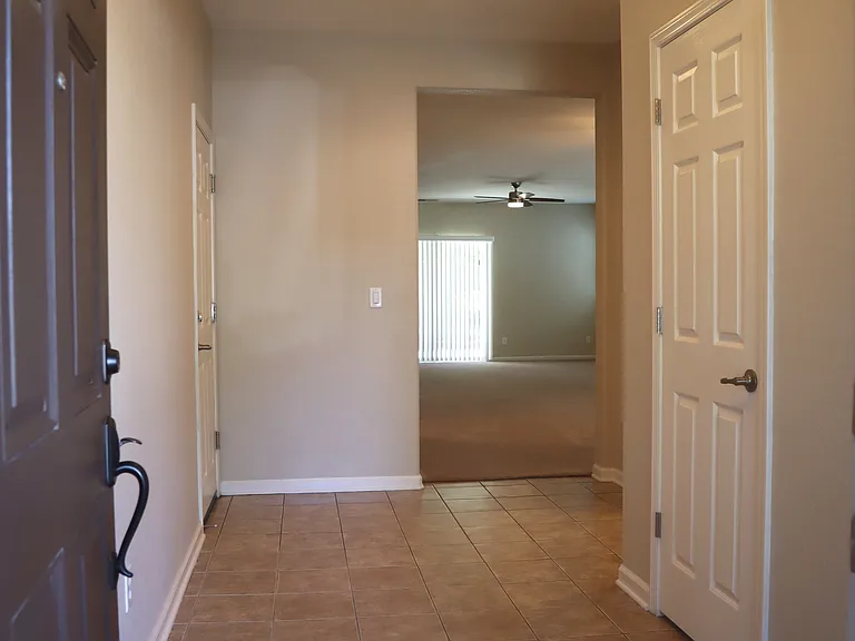 540 Needles Ct — Photo 7