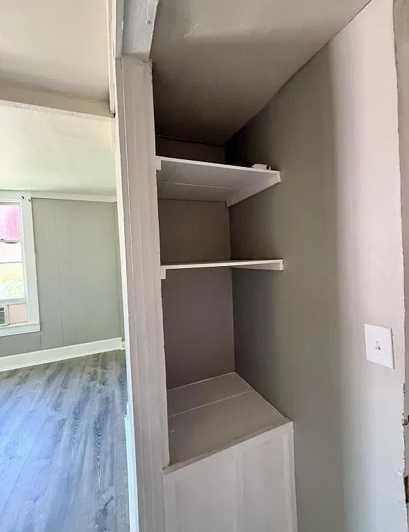 2381 Wheeler St — Photo 4