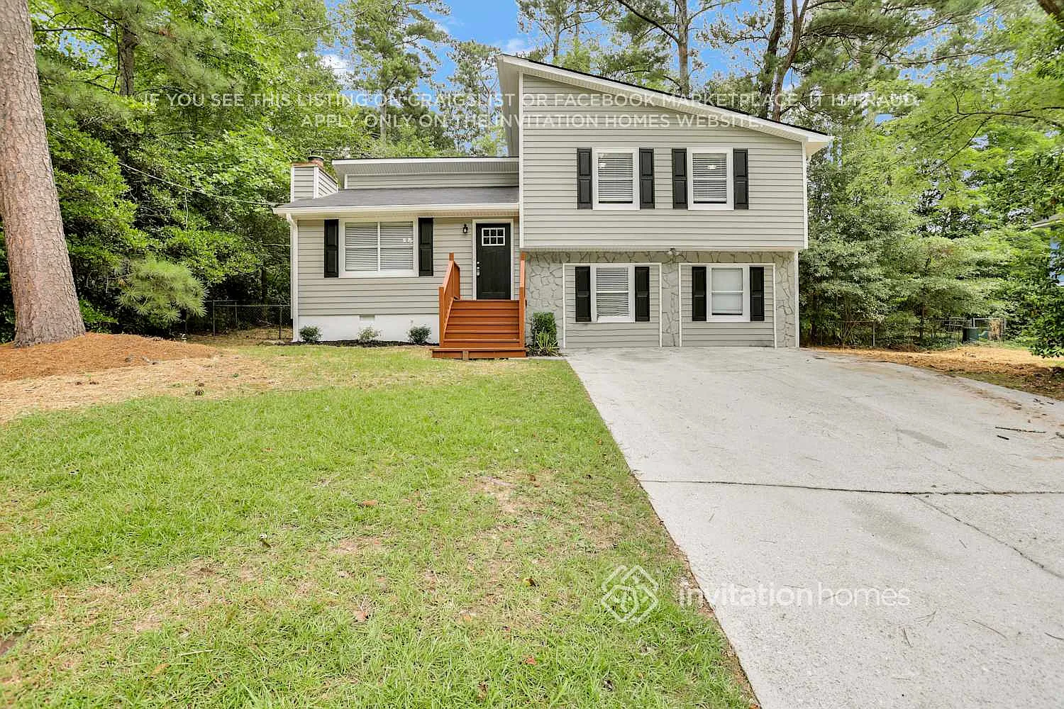 3868 Burnt Leaf Ln Snellville, GA 30039 — Photo 2