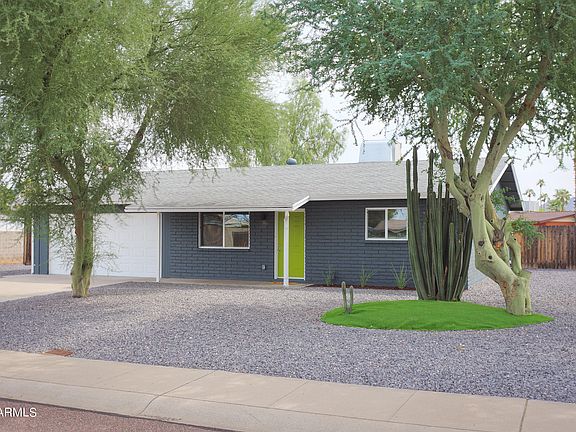 2nd image of 2845 E Louise Dr