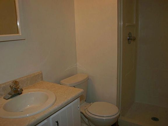 Master bath with shower