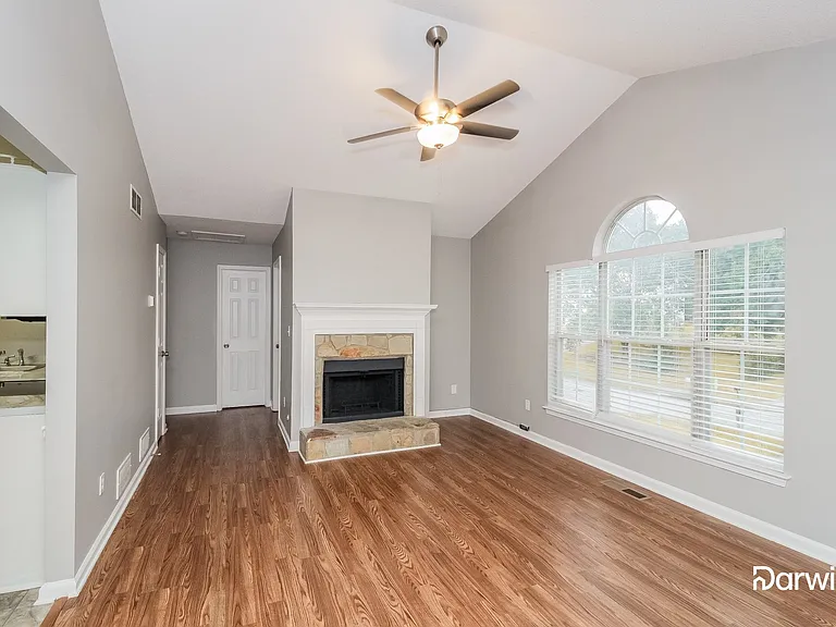 2945 Kearstin Ct — Photo 2