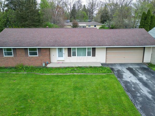 1220 Arbor Ln, Marion, OH 43302