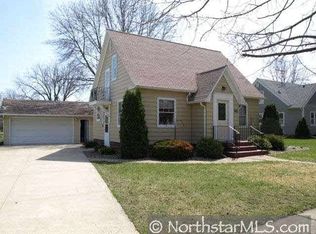 561 1st Ave W, Wanamingo, MN 55983